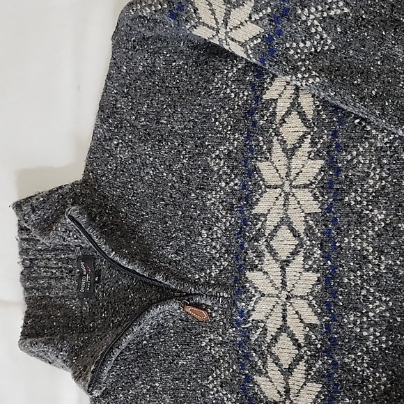 EUC Lorenzo Magni 1/4 zip wool blend sweater, size XL. Made in Italy! - Picture 3 of 4